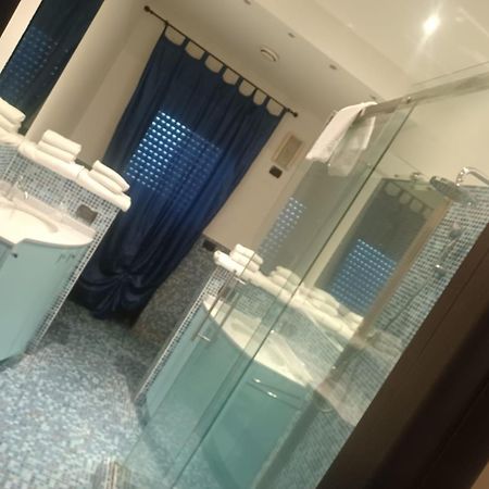 Residence Taverna 피아첸차 외부 사진
