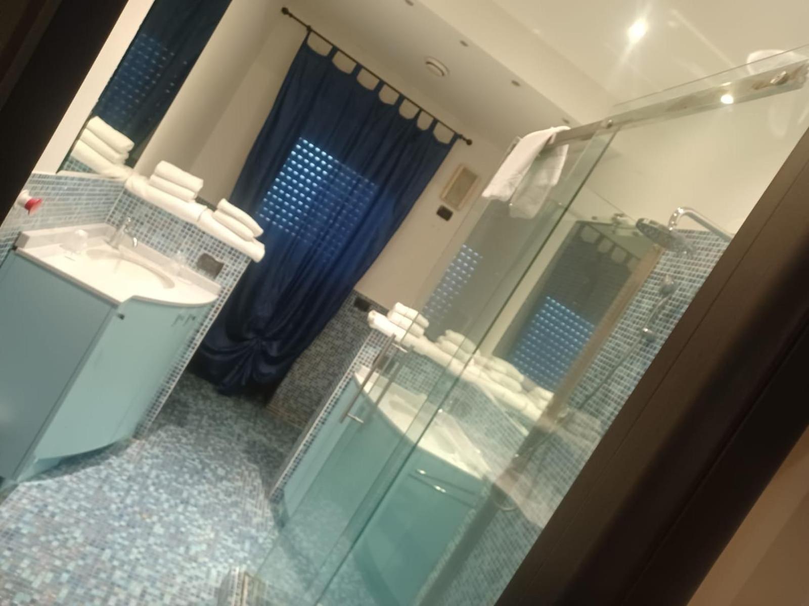 Residence Taverna 피아첸차 외부 사진